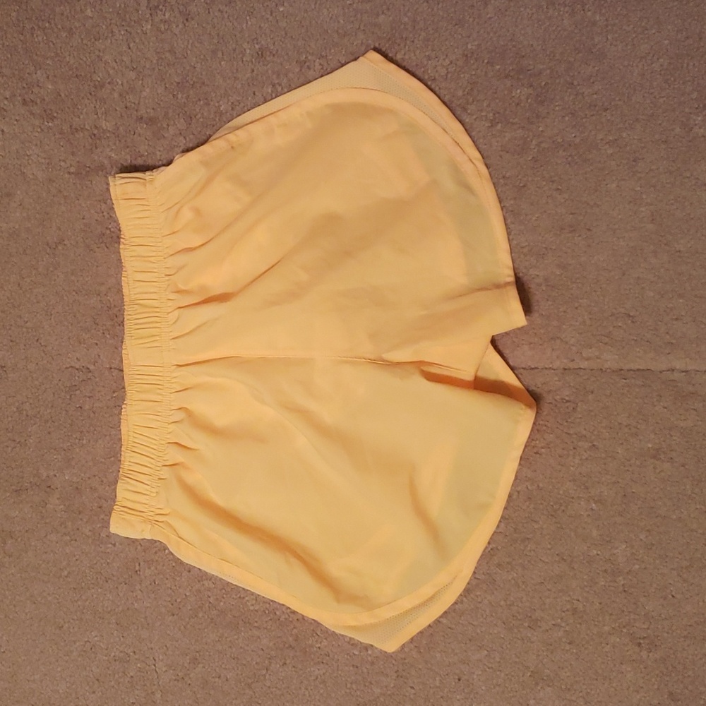 Nike Tempo Women's Shorts